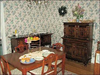 Atlantic House Bed & Breakfast Ocean City