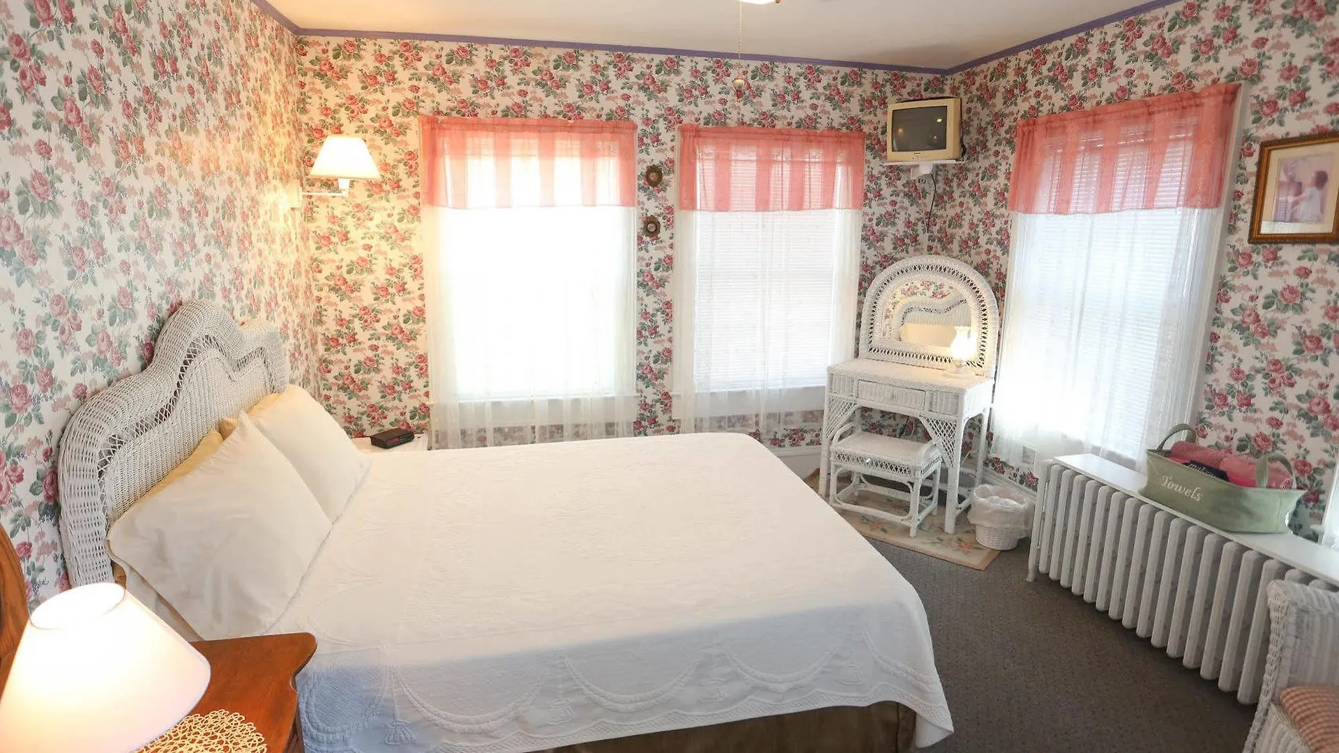 Atlantic House Bed & Breakfast Ocean City