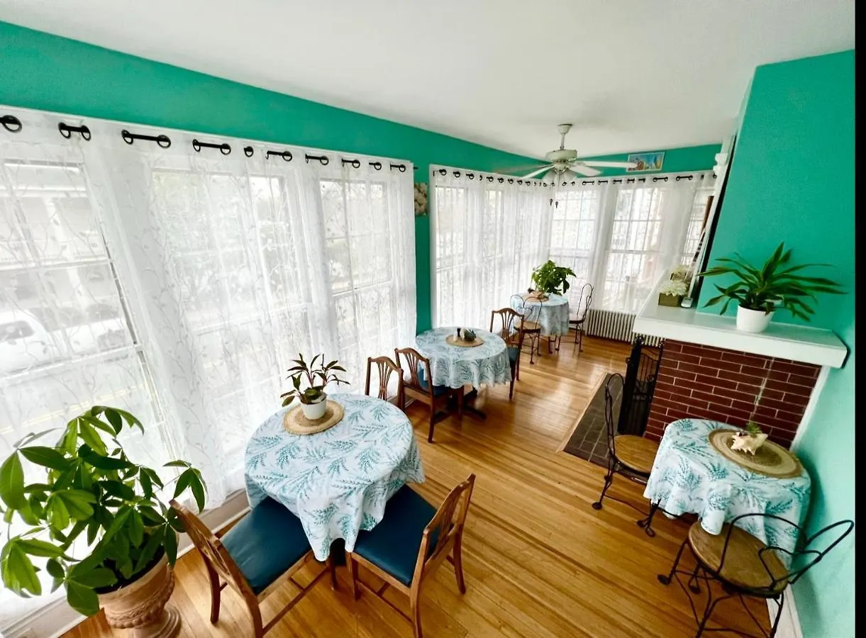 Atlantic House Bed & Breakfast Ocean City