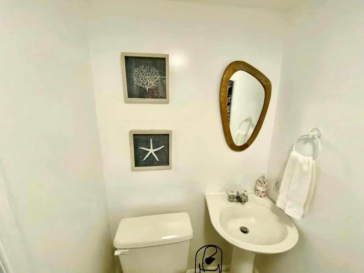 Atlantic House Bed & Breakfast Ocean City