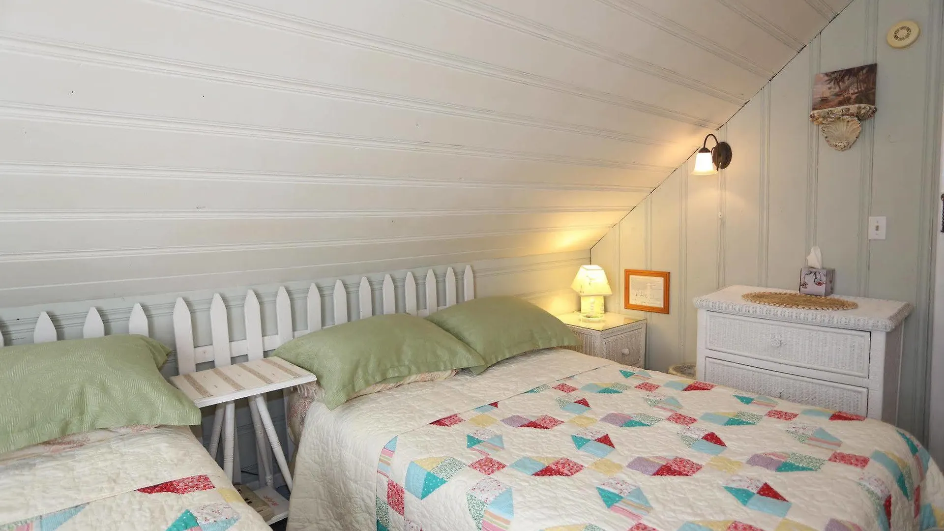 Atlantic House Bed & Breakfast Ocean City