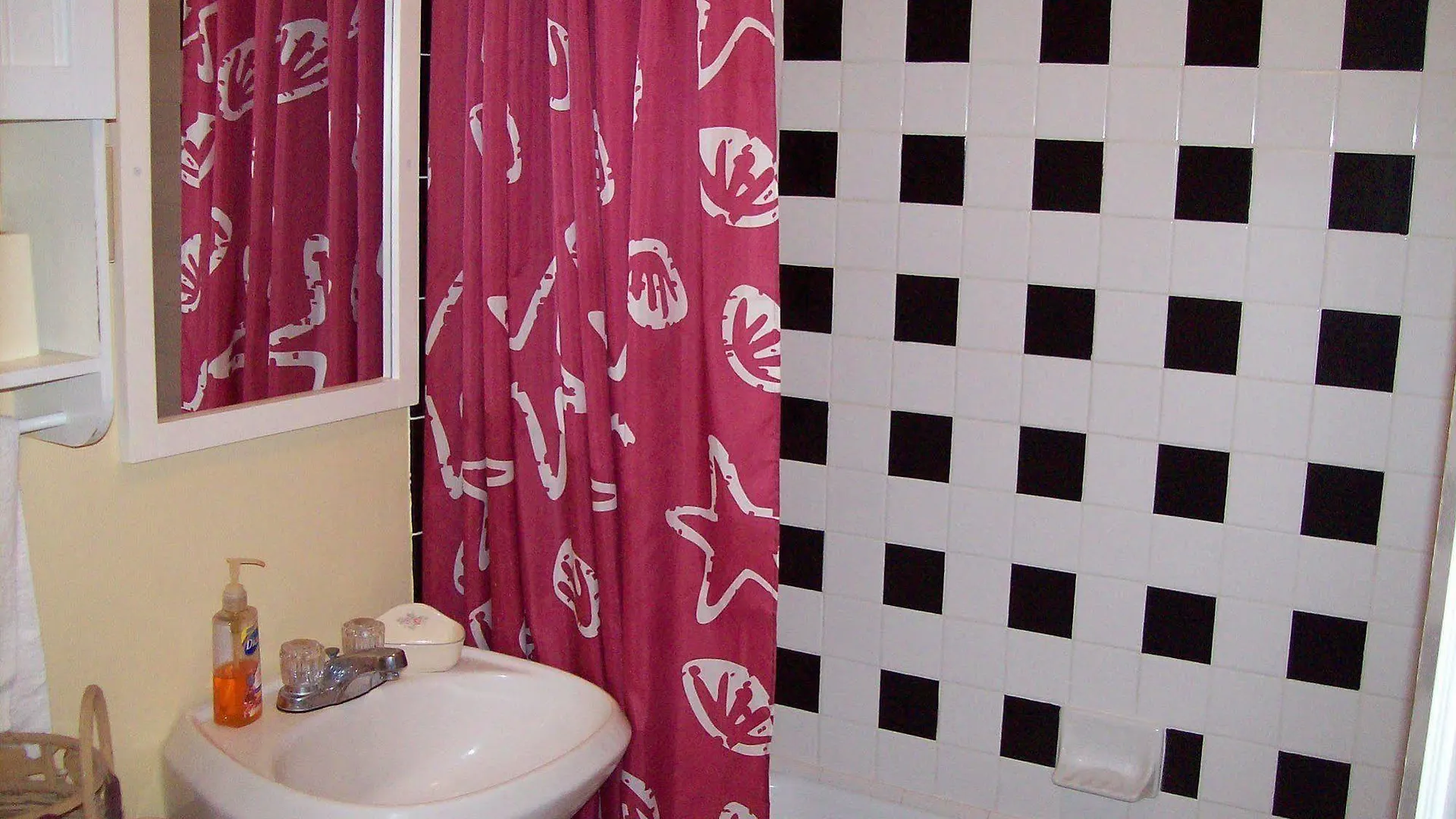 Atlantic House Bed & Breakfast Ocean City