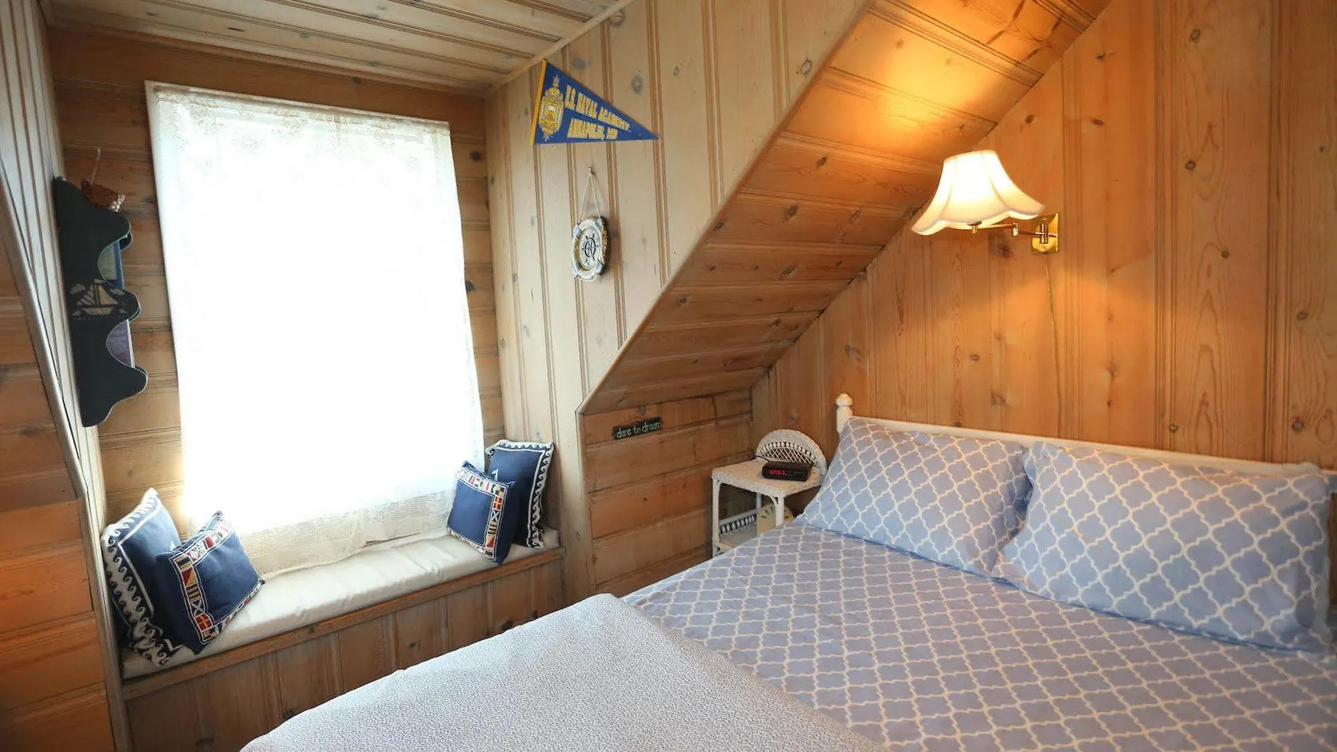 Atlantic House Bed & Breakfast Ocean City