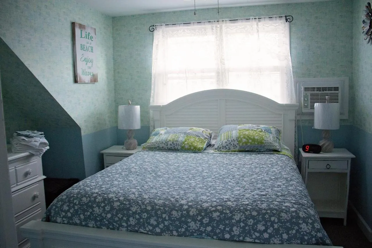 Atlantic House Bed & Breakfast Ocean City
